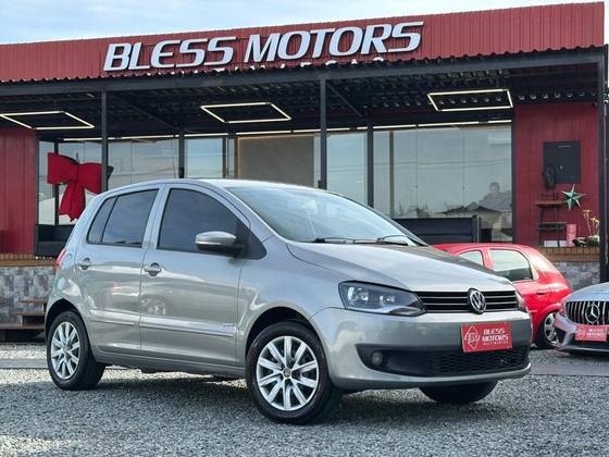 VOLKSWAGEN FOX 1.6 MI 8V FLEX 4P MANUAL VOLKSWAGEN FOX 1.6 MI 8V FLEX 4P MANUAL